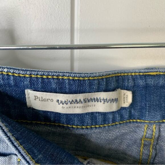 Anthropologie Pilcro embroidered denim distressed cut off shorts size 26 - Picture 4 of 5